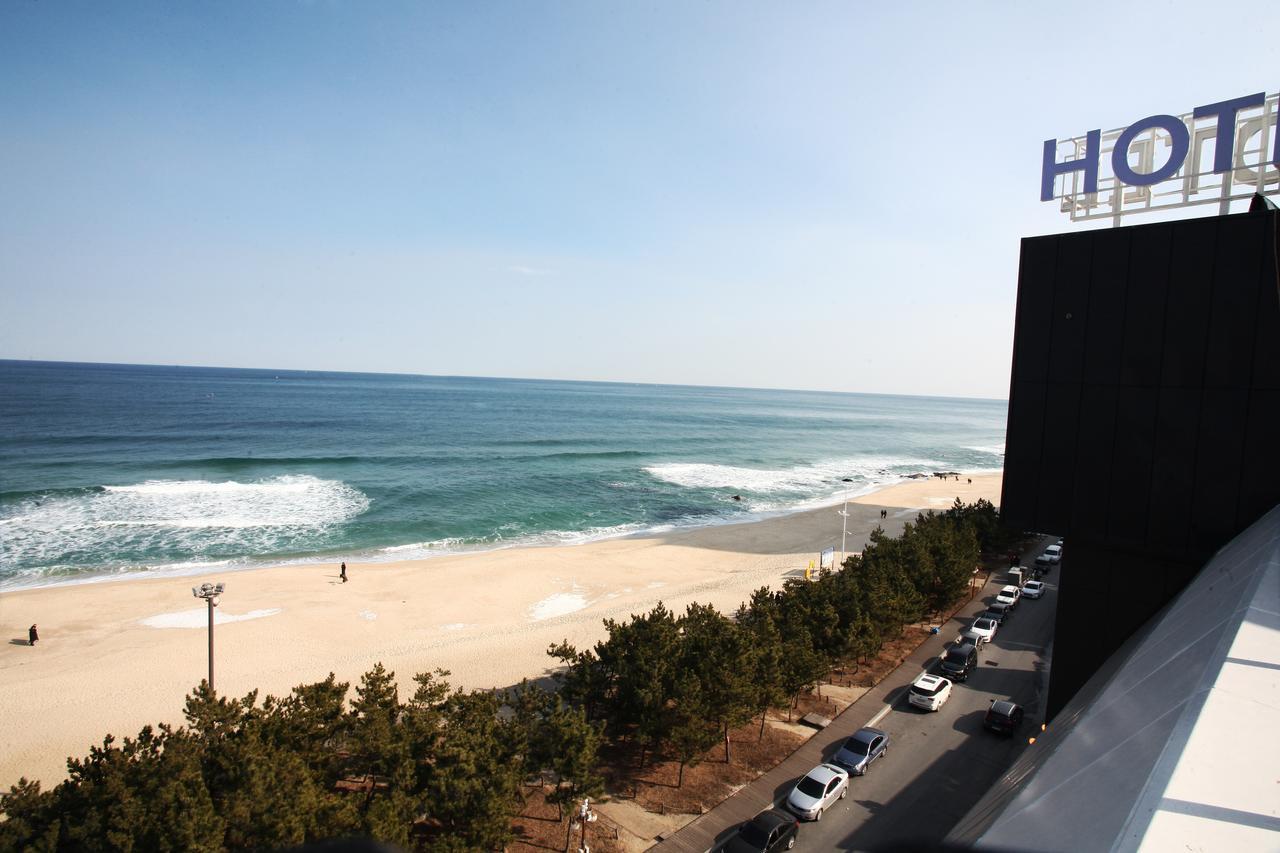 Hotel R Gangneung Extérieur photo