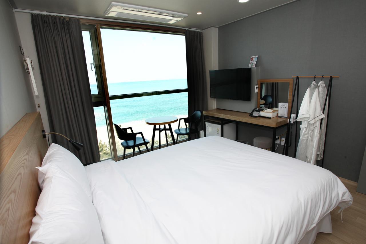 Hotel R Gangneung Chambre photo